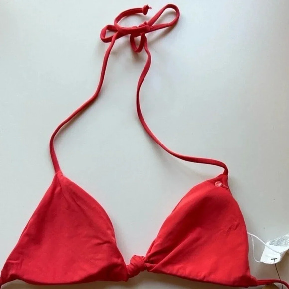 Volcom Simply Seamless Black Triangle Bikini Top Size M new with tags! - Picture 7 of 11